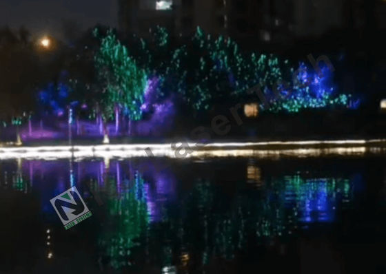 Opzioni di montaggio per concerti con supporto appesi per illuminazione laser da -20°C a 40°C e oltre